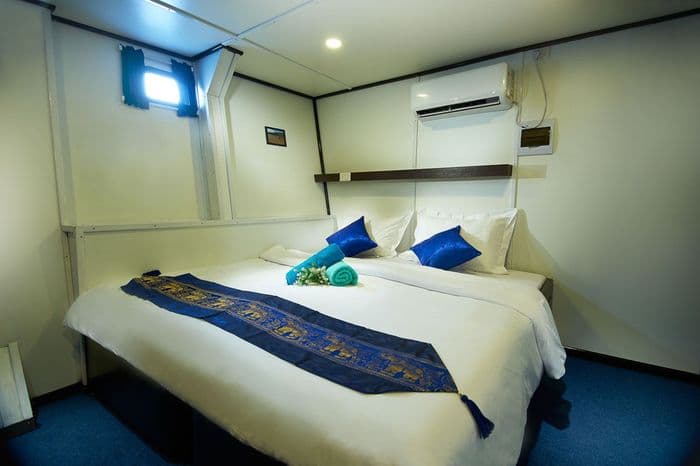 Master Galapagos Diving Cruise
