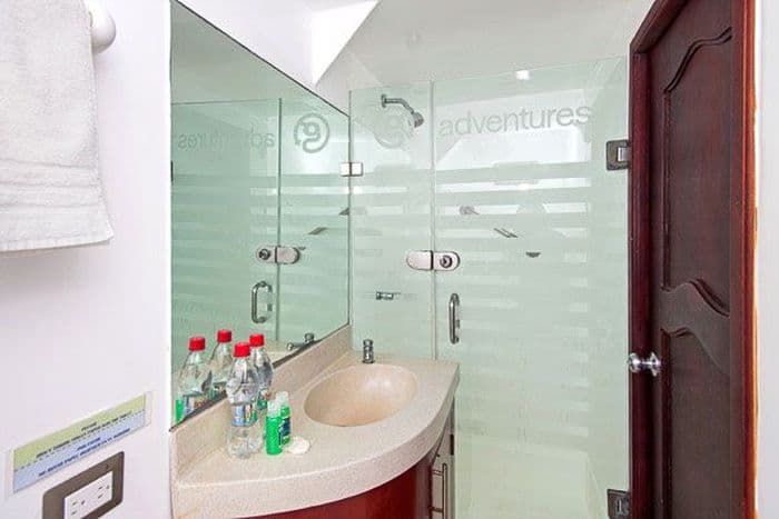 Xavier III Galapagos Cruise+Flights