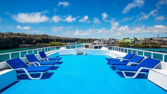 Yolita II Galapagos Cruise+Flights